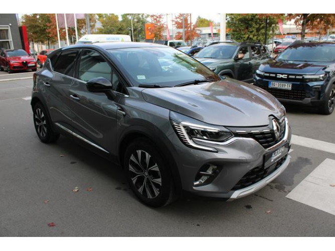 Renault Captur 1.3 tCe DCT Intens 