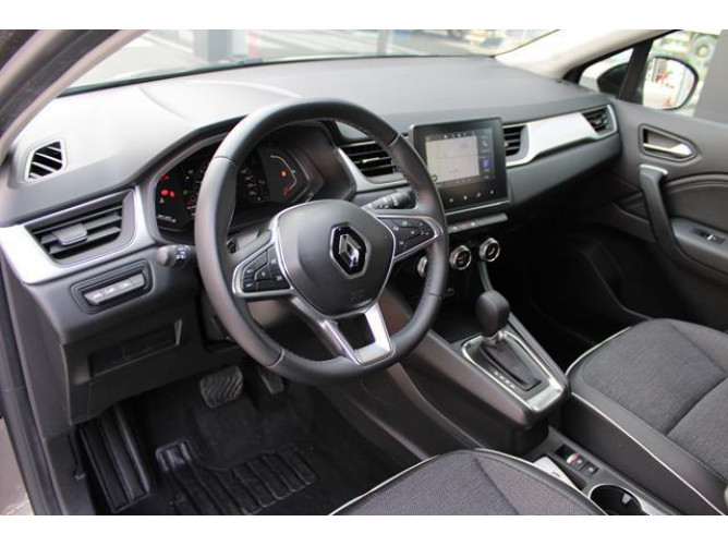 Renault Captur 1.3 tCe DCT Intens 