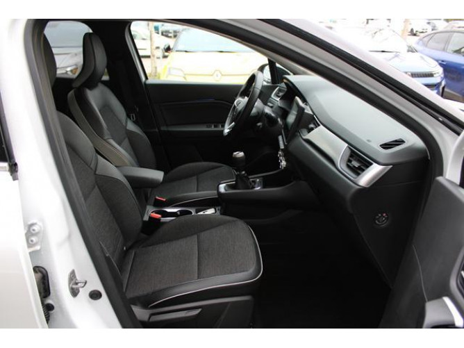 Renault Captur 1.0 tCe Intens 