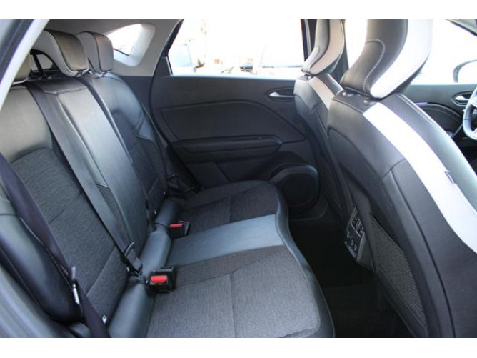 Renault Captur 1.0 tCe Intens 