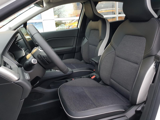 RENAULT CAPTUR INTENS TCe 140 EDC 