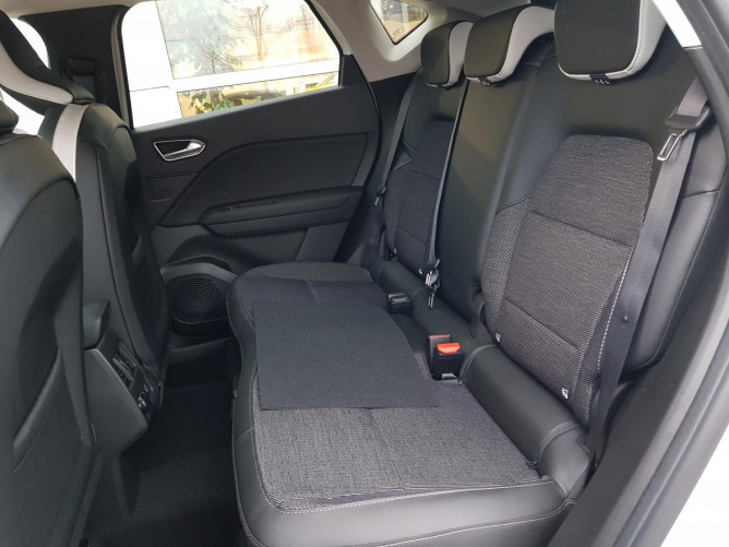 RENAULT CAPTUR INTENS TCe 140 EDC 