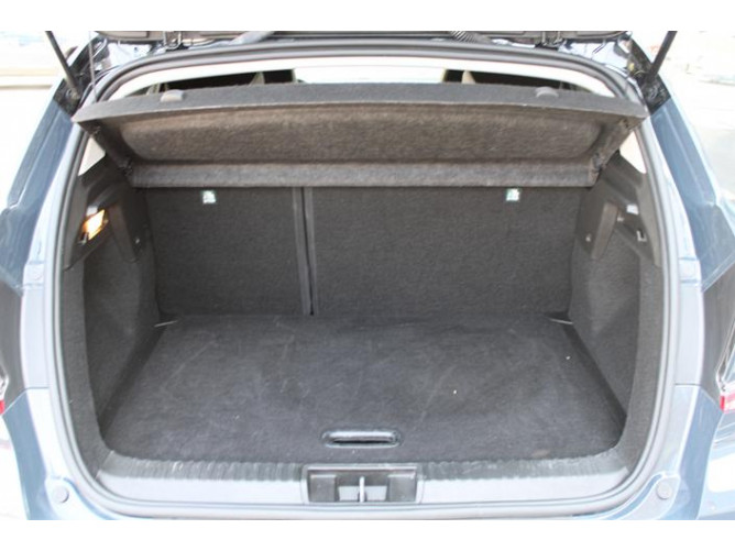 Renault Captur 1.3 tCe DCT Intens 