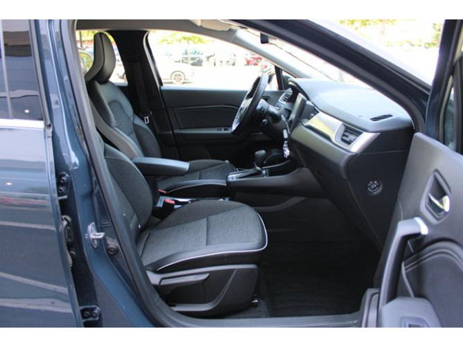 Renault Captur 1.3 tCe DCT Intens 