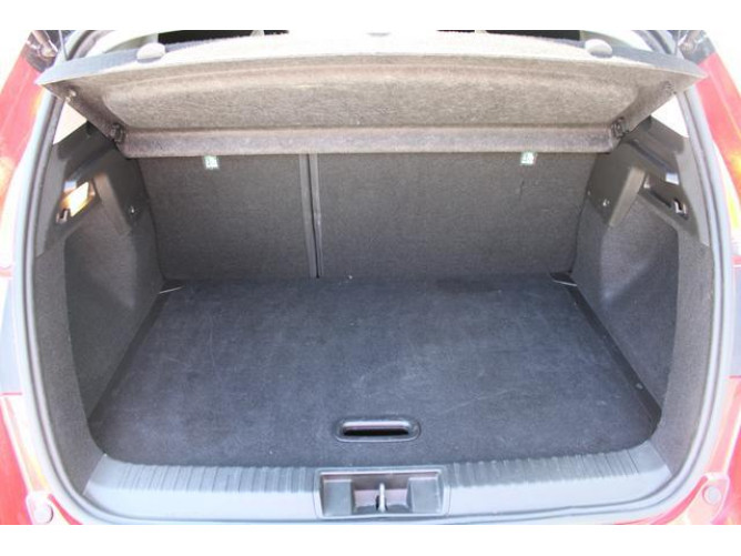 Renault Captur 1.3 tCe DCT Intens 