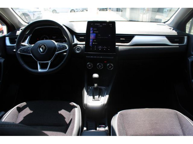 Renault Captur 1.3 tCe DCT Intens 