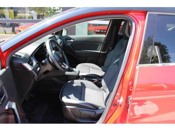 Renault Captur 1.3 tCe DCT Intens 