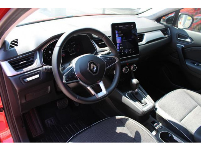 Renault Captur 1.3 tCe DCT Intens 
