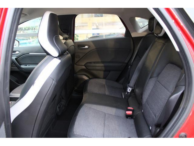 Renault Captur 1.0 tCe Intens 