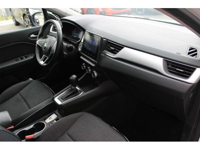 Renault Captur 1.3 tCe DCT Intens 