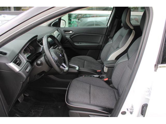Renault Captur 1.3 tCe DCT Intens 