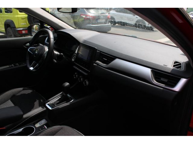 Renault Captur 1.3 tCe INTENS CVT 