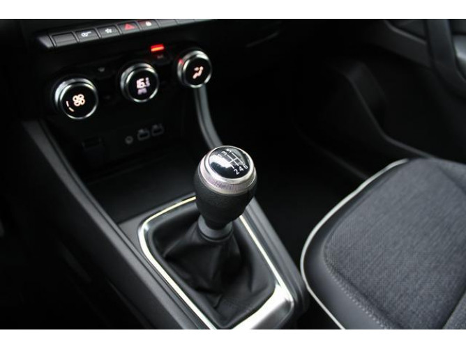 Renault Captur 1.0 tCe Intens 
