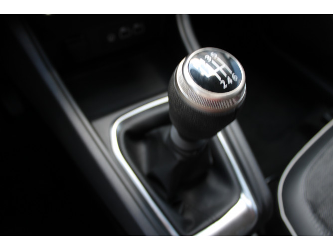 Renault Captur 1.0 tCe Intens 