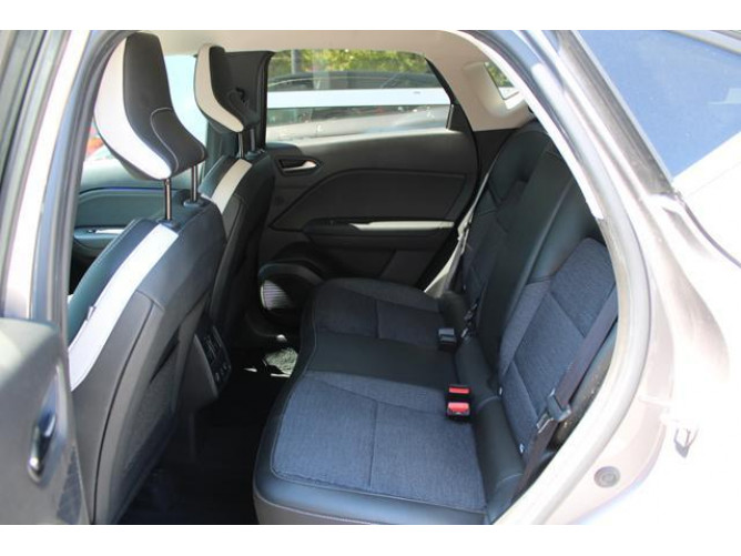 Renault Captur 1.0 tCe Intens 