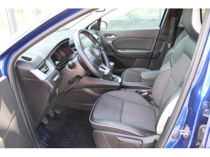 Renault Captur 1.3 tCe Intens EDC 