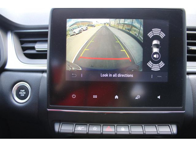 Renault Captur 1.3 tCe Intens EDC 