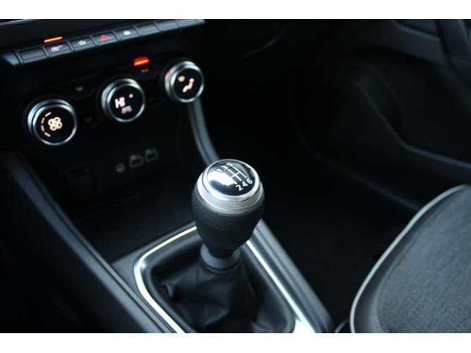 Renault Captur 1.0 tCe Intens 