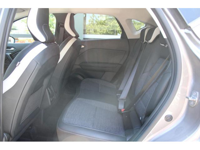 Renault Captur 1.3 tCe Intens 