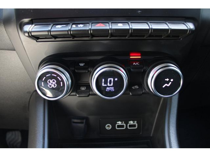 Renault Captur 1.3 tCe Intens 