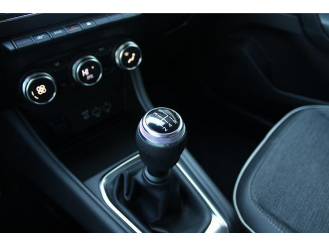 Renault Captur 1.0 tCe Intens 