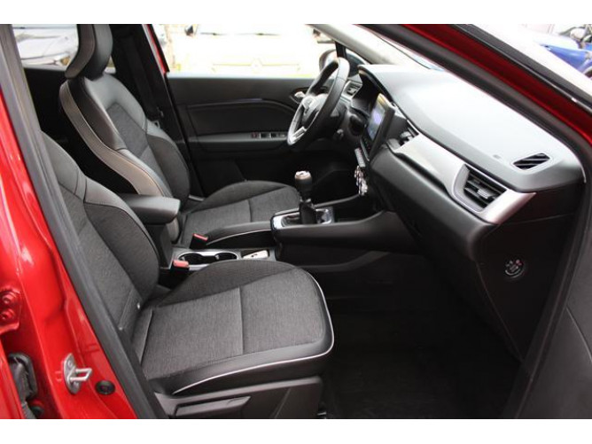 Renault Captur 1.0 tCe Intens 