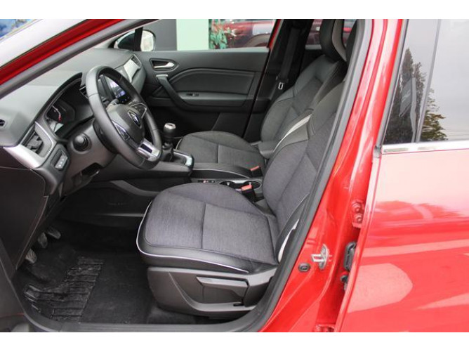 Renault Captur 1.0 tCe Intens 