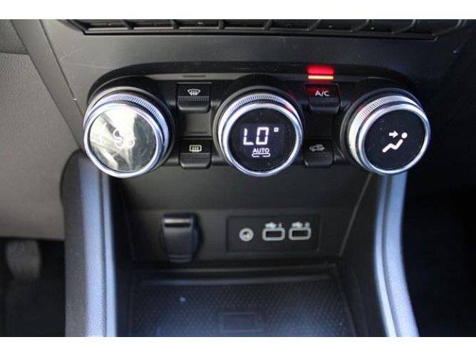 Renault Captur 1.0 tCe Intens 