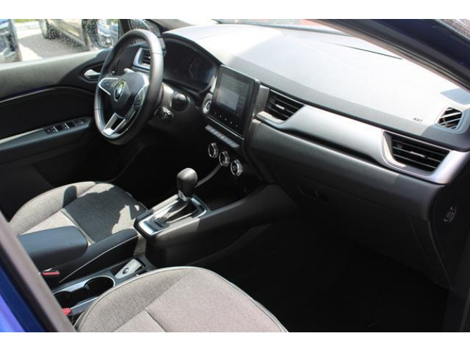 Renault Captur 1.3 tCe INTENS AUT 