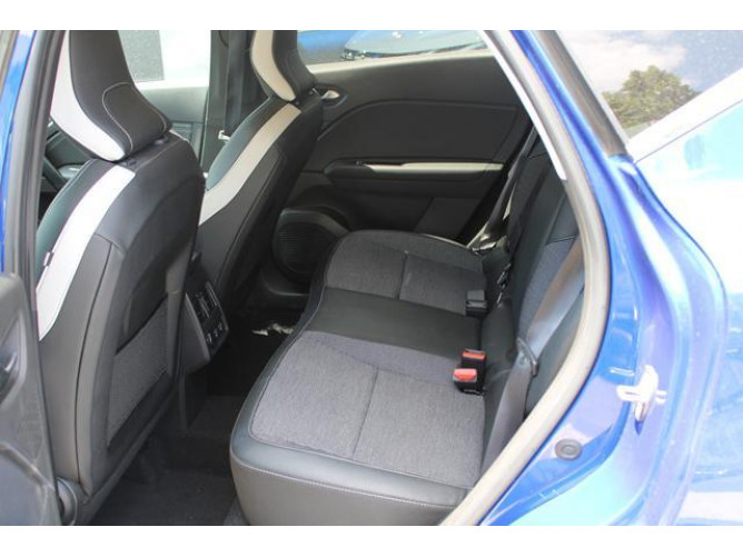 Renault Captur 1.3 tCe INTENS AUT 