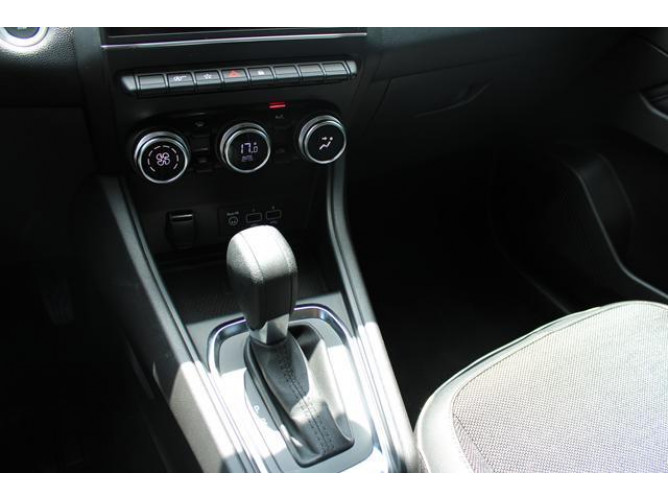 Renault Captur 1.3 tCe INTENS AUT 