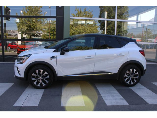 Renault Captur 1.3 tCe DCT Intens 