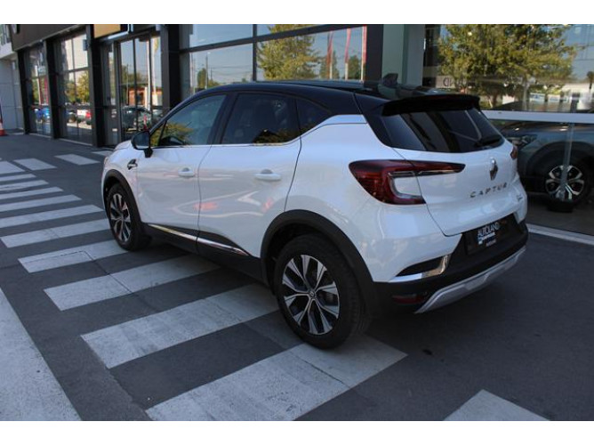 Renault Captur 1.3 tCe DCT Intens 