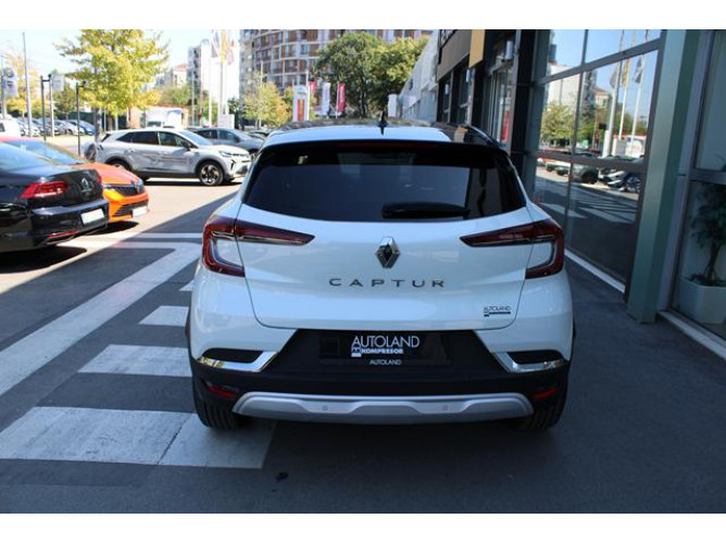 Renault Captur 1.3 tCe DCT Intens 