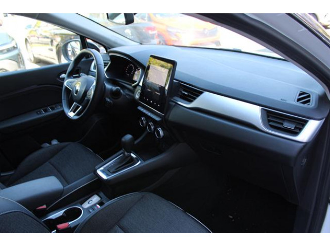 Renault Captur 1.3 tCe DCT Intens 