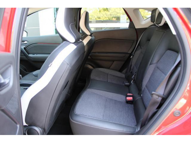 Renault Captur 1.0 tCe INTENS 
