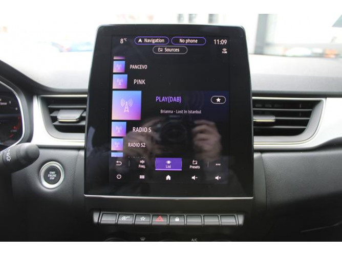 Renault Captur 1.3 tCe Hyb. DCT In. 