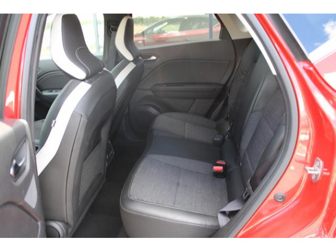 Renault Captur 1.0 tCe Intens 