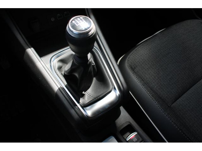 Renault Captur 1.0 tCe Intens 