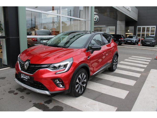 Renault Captur 1.3 tCe DCT Intens 