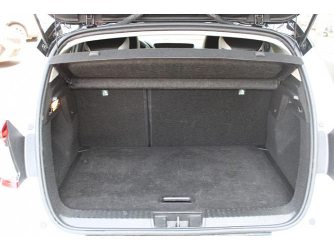 Renault Captur 1.3 tCe DCT Intens 
