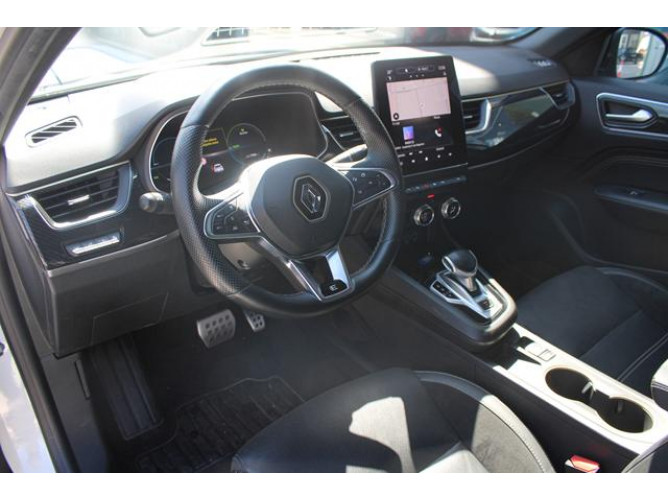 Renault Megane Conquest 1.6 E-TECH 