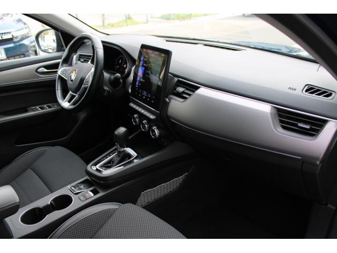 Renault Megane Conquest 1.3 tCe Hybrid EDC 