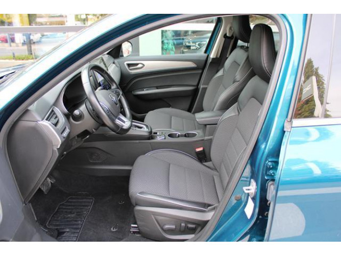 Renault Megane Conquest 1.3 tCe Hybrid EDC 