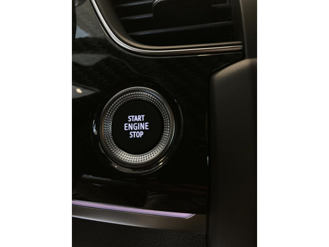 Renault Megane Conquest R.S. LINE TCe 140 EDC 