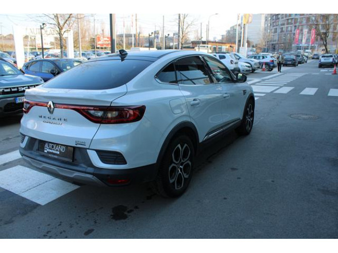 Renault Megane Conquest 1.3 tCe Hybrid EDC 