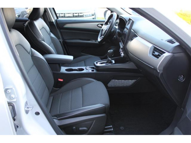 Renault Megane Conquest 1.3 tCe Hybrid EDC 