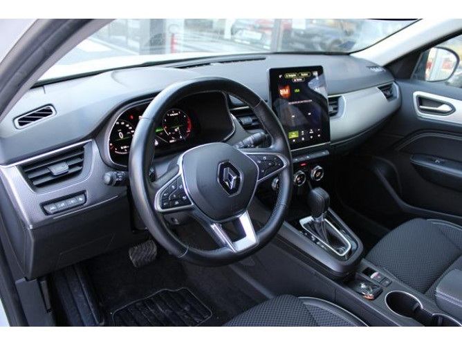 Renault Megane Conquest 1.3 tCe Hybrid EDC 