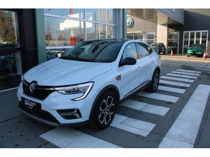 Renault Megane Conquest 1.3 tCe Hybrid EDC 