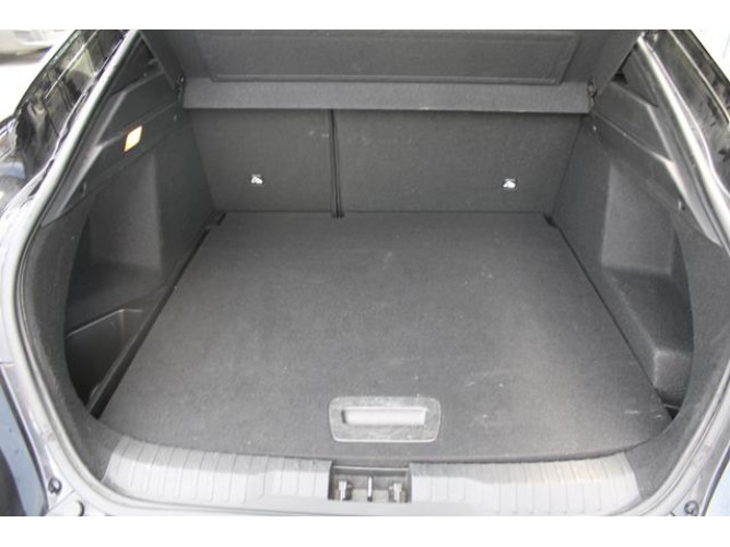 Renault Megane Conquest 1.3EDC RSLine Hybrid 